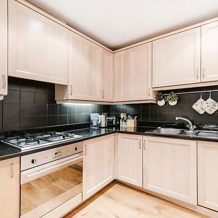 Lovely 2 Bedroom Apartment In Notting Hill London Bagian luar foto